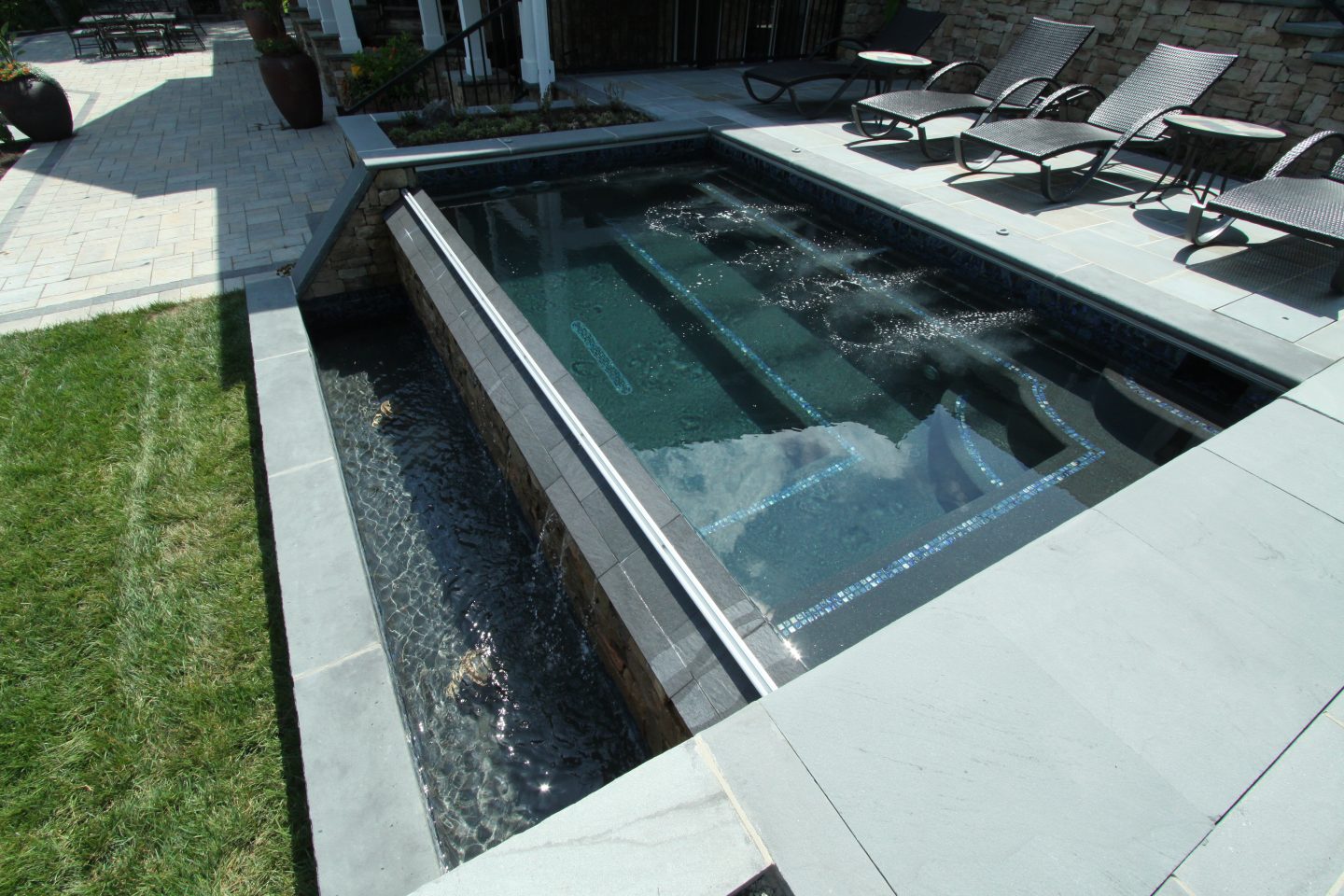 DIAMOND BRITE™ Onyx