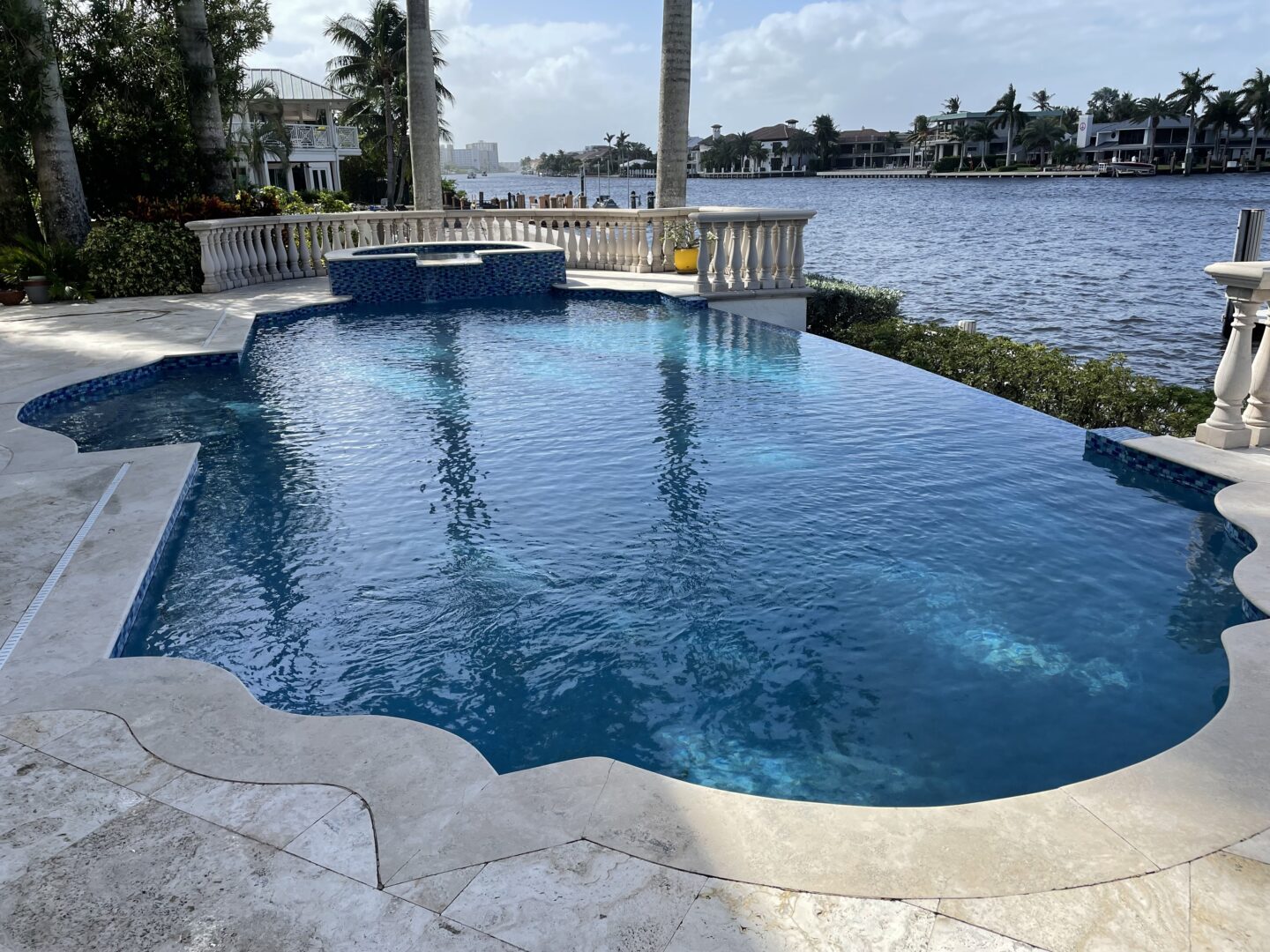 RIVER ROK™ Lucayan Blue