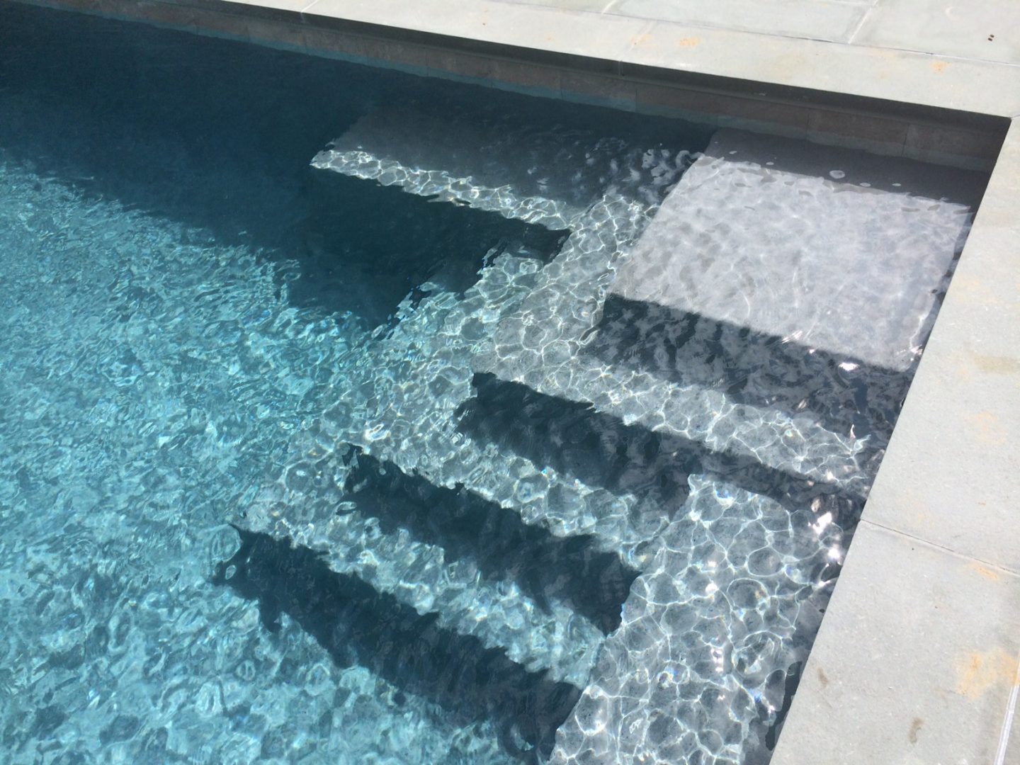 DIAMOND BRITE™ French Gray