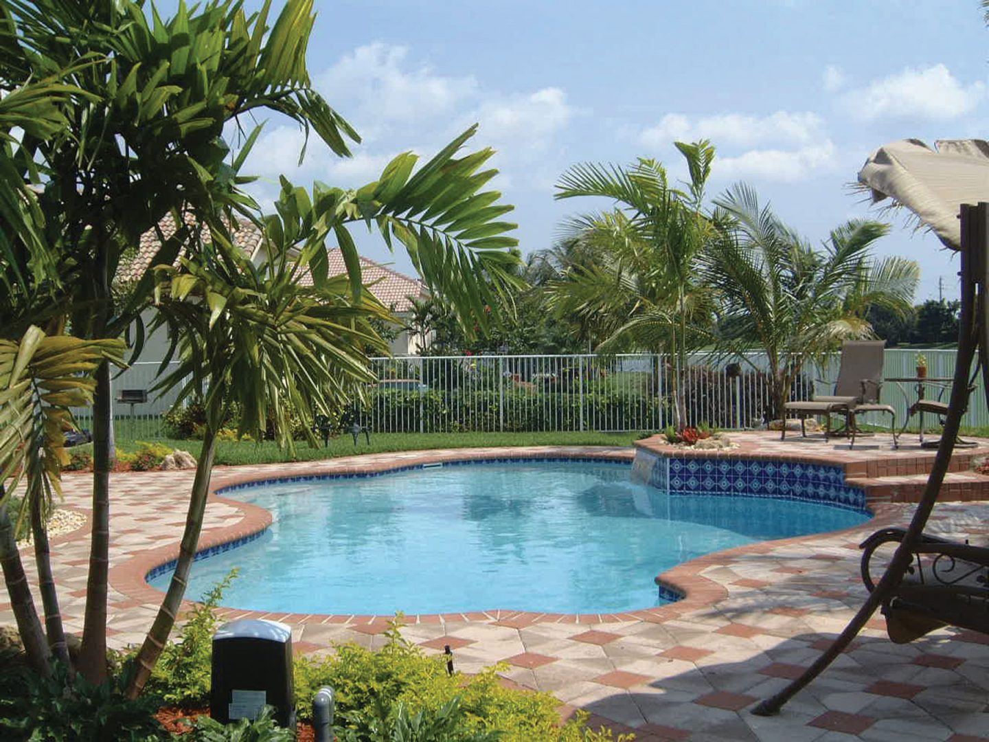 DIAMOND BRITE™ Aqua Quartz