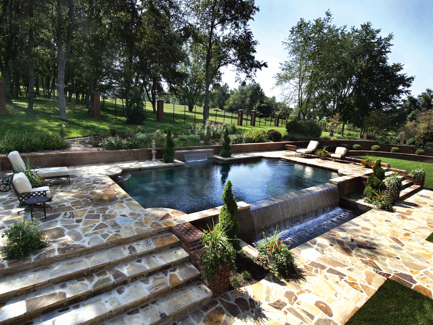 DIAMOND BRITE™ Onyx